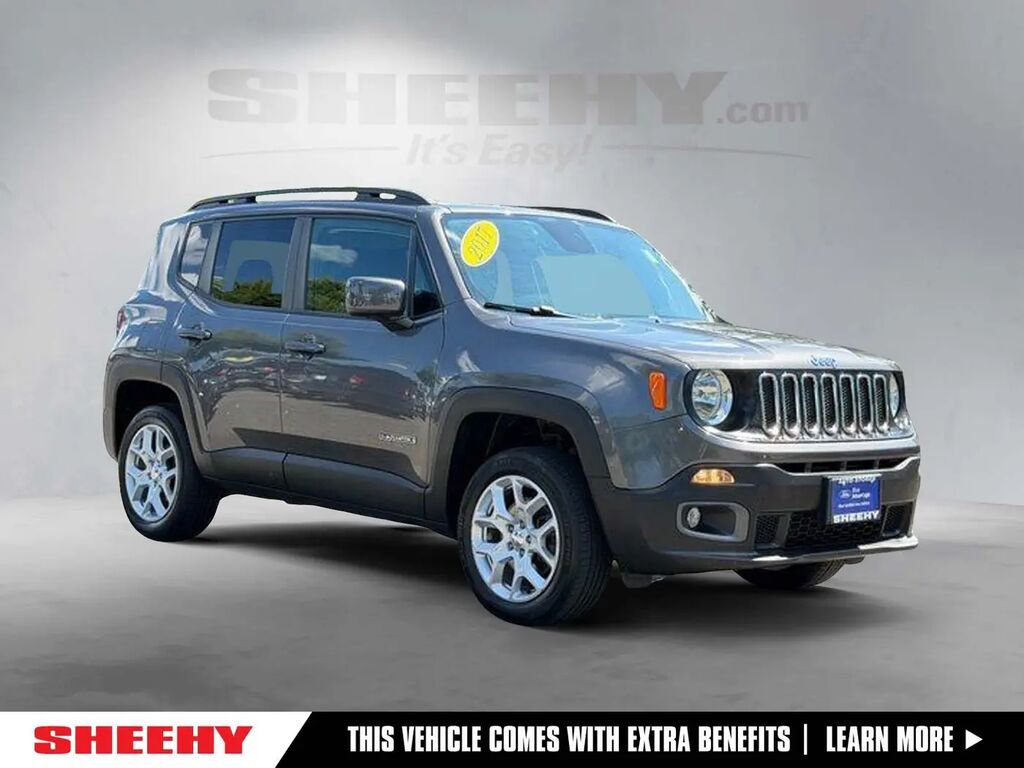 2017 Jeep Renegade Latitude — photo 1 of 10