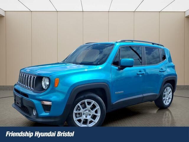 2019 Jeep Renegade Latitude — photo 1 of 4