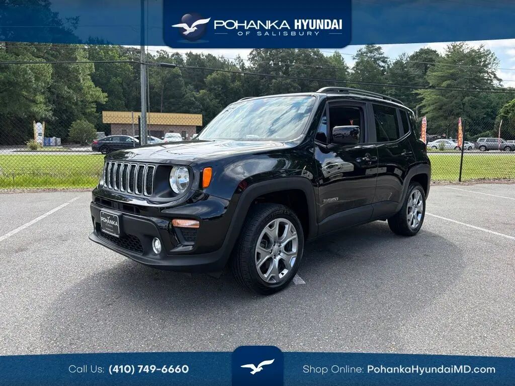 2019 Jeep Renegade Latitude — photo 1 of 13