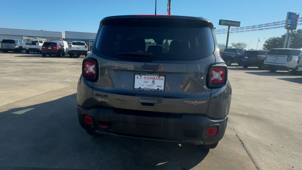 2020 Jeep Renegade Trailhawk