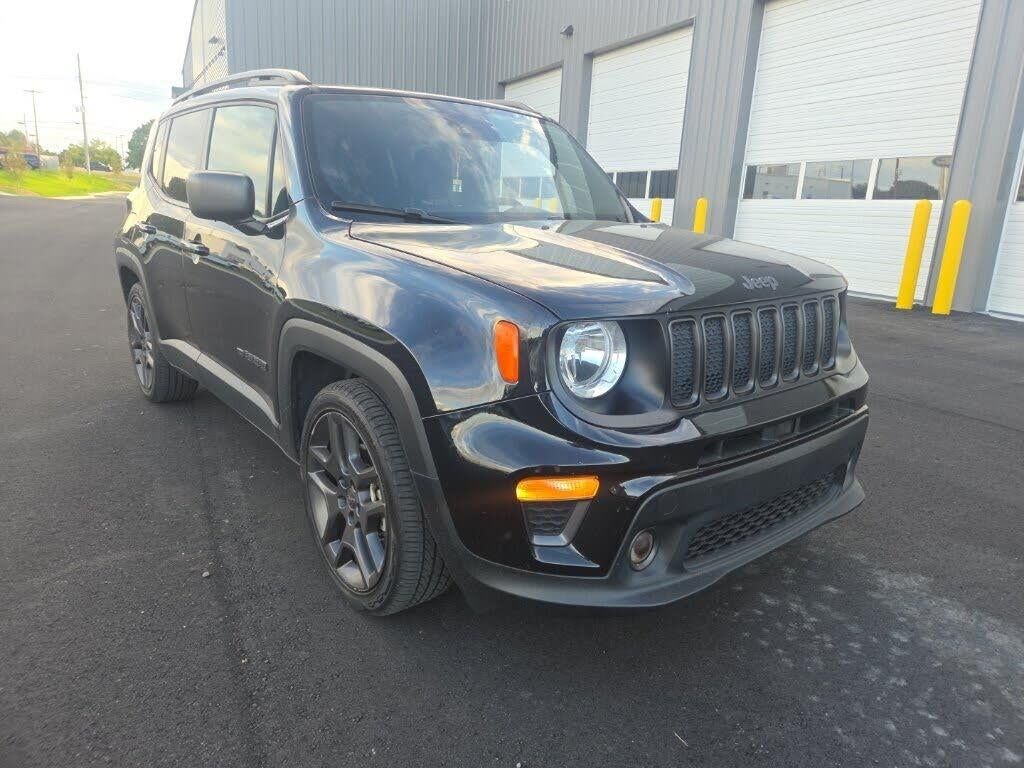 2021 Jeep Renegade Latitude — photo 1 of 1