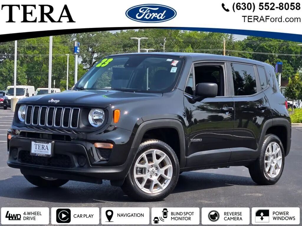 2023 Jeep Renegade Latitude — photo 1 of 13