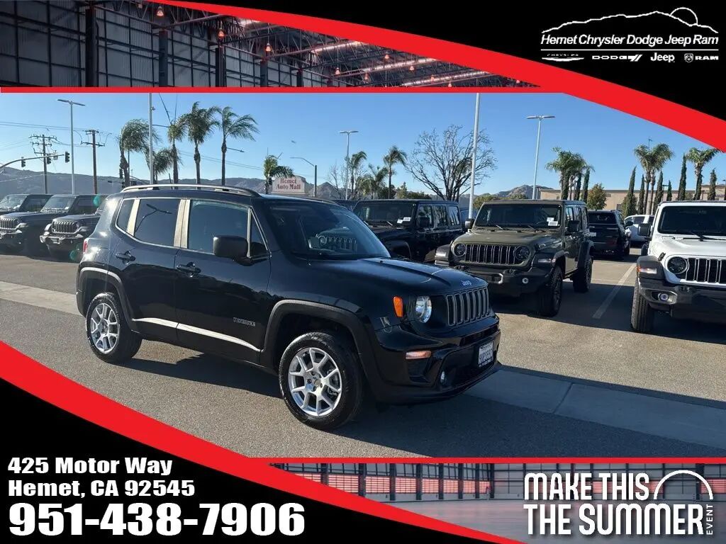 2023 Jeep Renegade Latitude — photo 1 of 13