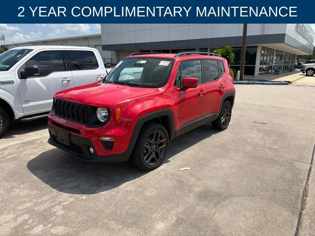 2022 Jeep Renegade Latitude — photo 1 of 6