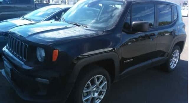 2023 Jeep Renegade Latitude
