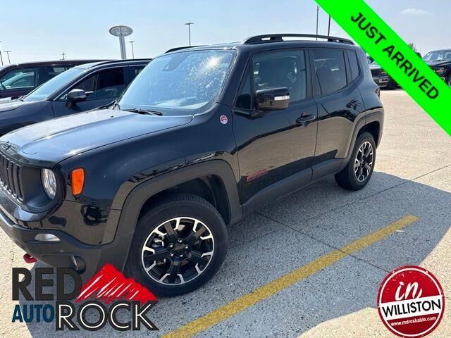 2023 Jeep Renegade Trailhawk