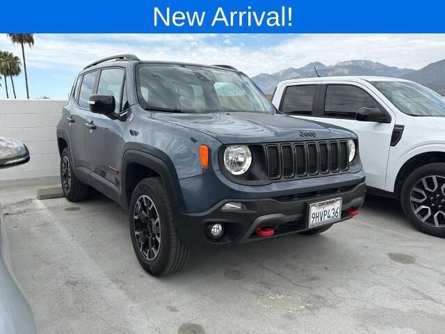2023 Jeep Renegade Trailhawk