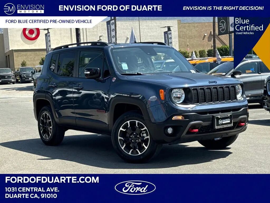 2023 Jeep Renegade Trailhawk — photo 1 of 11