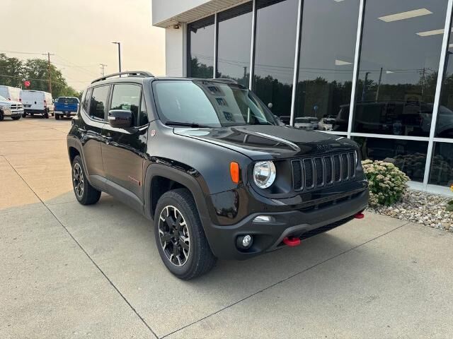 2023 Jeep Renegade Trailhawk