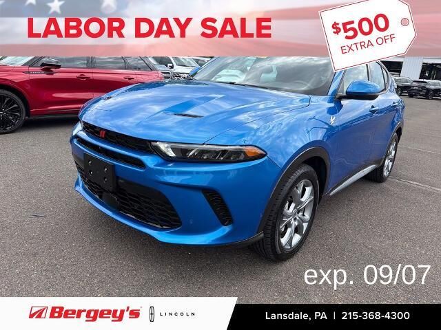 2024 Dodge Hornet R/T Plus — photo 1 of 13