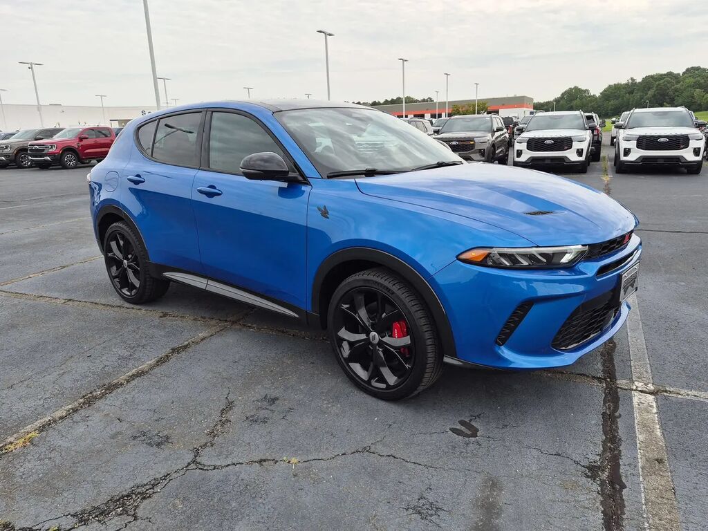 2024 Dodge Hornet R/T Plus — photo 1 of 13