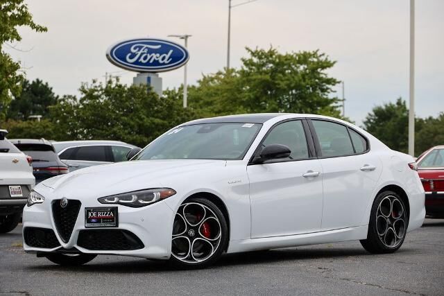 2024 Alfa Romeo Giulia Ti