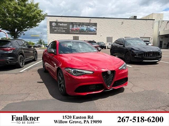 2023 Alfa Romeo Giulia Estrema