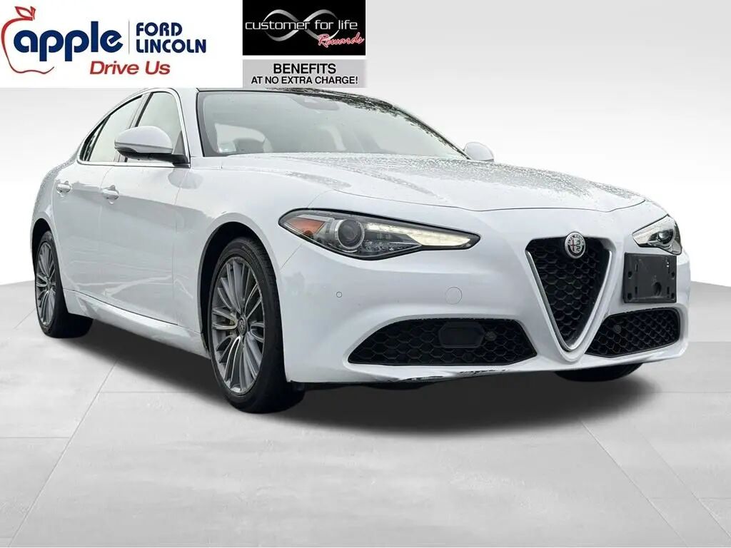 2020 Alfa Romeo Giulia Ti — photo 1 of 13