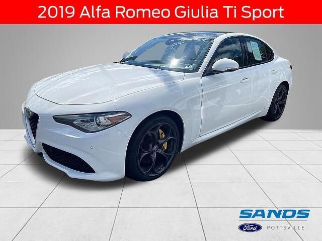 2019 Alfa Romeo Giulia Ti