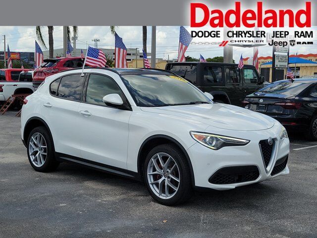2018 Alfa Romeo Stelvio Ti Sport