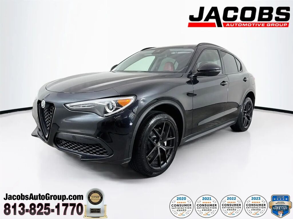 2021 Alfa Romeo Stelvio Sprint — photo 1 of 13