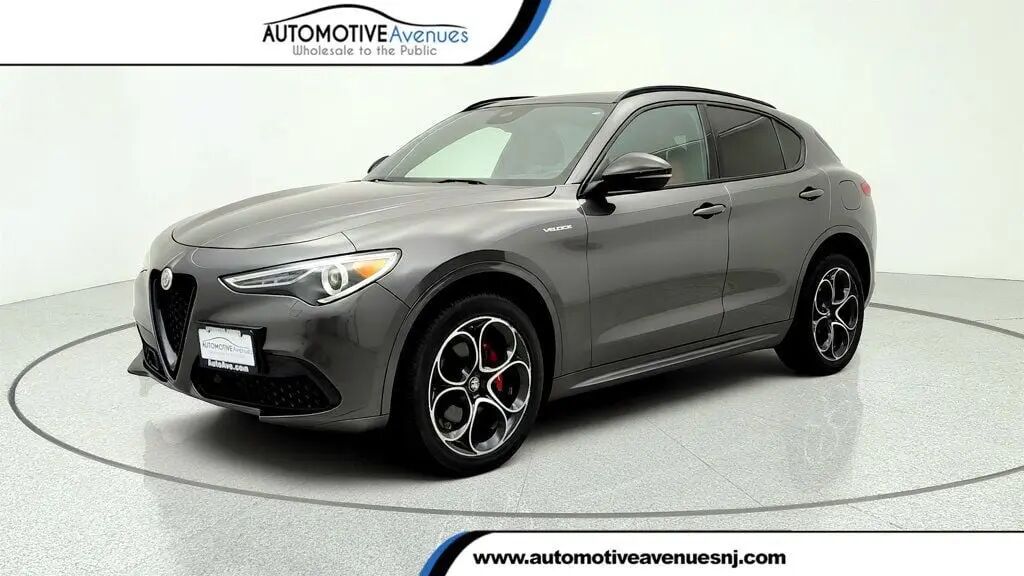 2022 Alfa Romeo Stelvio Ti