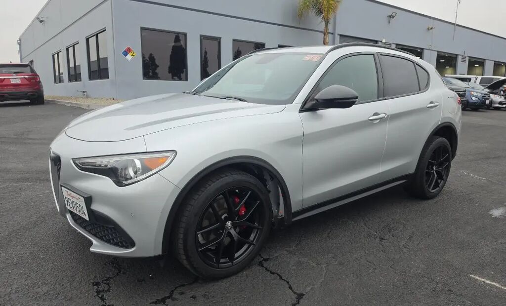 2019 Alfa Romeo Stelvio Ti