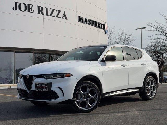 2024 Alfa Romeo Tonale Hybrid Ti