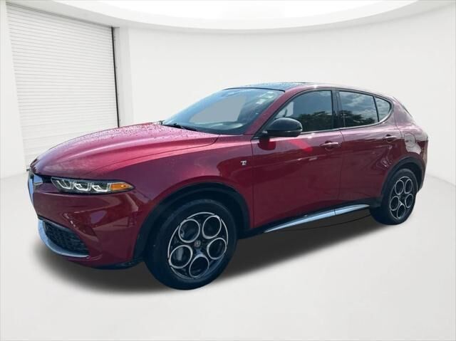 2024 Alfa Romeo Tonale Hybrid Ti