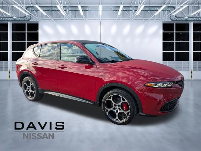 2024 Alfa Romeo Tonale Hybrid Veloce