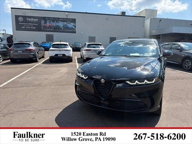 2024 Alfa Romeo Tonale Hybrid Veloce