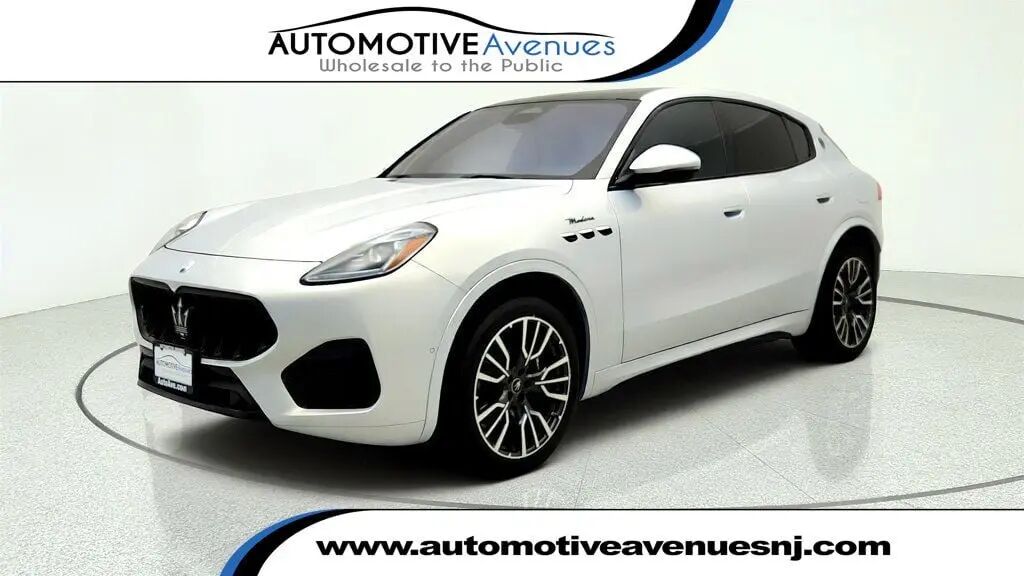 2023 Maserati Grecale Modena — photo 1 of 13